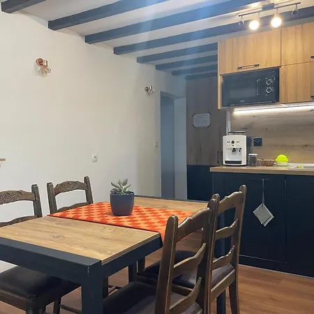 Elias Villa Zlatograd